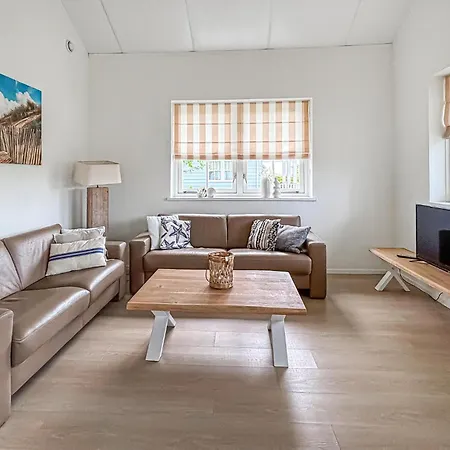 3 Bedroom Awesome In Noordwijk