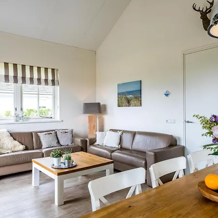 3 Bedroom Awesome In *