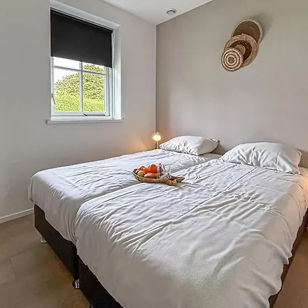 3 Bedroom Awesome In