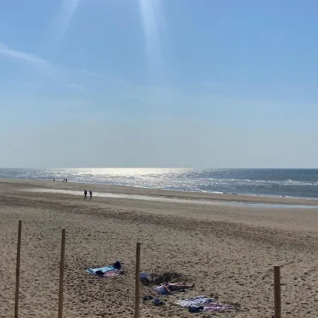 3 Bedroom Awesome In Holiday home Noordwijk